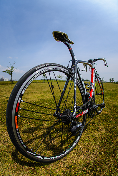 LOOK695のポジション調整: ロードバイクと一眼レフ