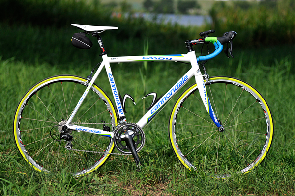 ステム　ハンドル　シートポスト キネクト E-BIKEとの相性が抜群のサスペンションシートポスト＆ステム