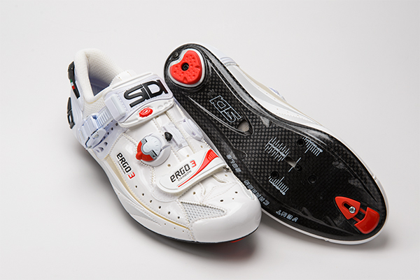 SIDI ERGO3 CARBON VERNICE: ロードバイクと一眼レフ